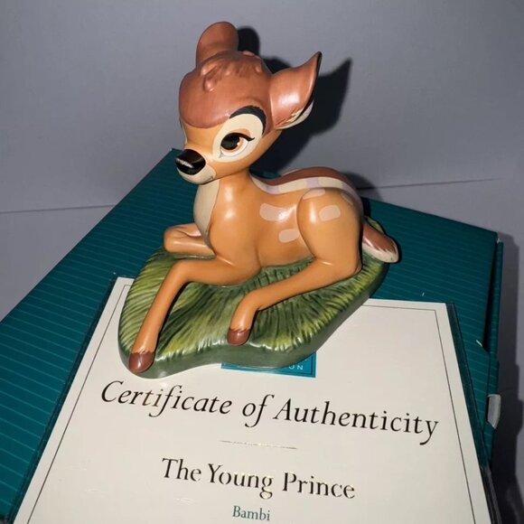 Disney WDCC Bambi "Young Prince" Figurine Mint Condition All Original Packaging
